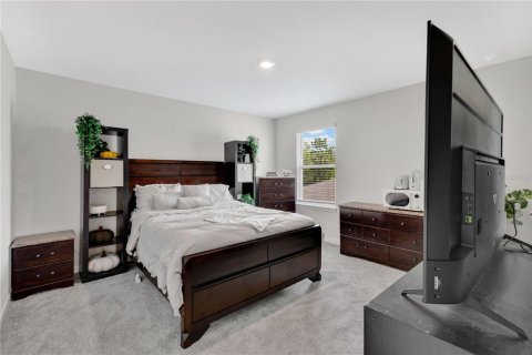 Casa en venta en Orlando, Florida, 5 dormitorios, 275.73 m2 № 1905330 - foto 14