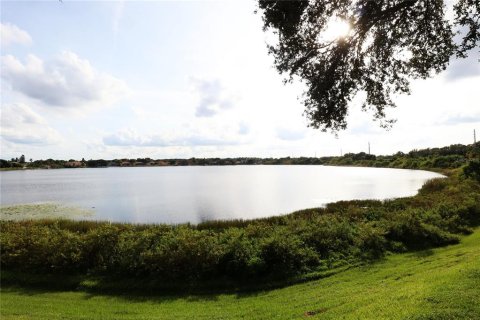 Townhouse in Orlando, Florida 3 bedrooms, 201.23 sq.m. № 2142502 - photo 6