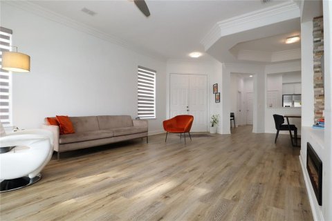 Townhouse in Orlando, Florida 3 bedrooms, 201.23 sq.m. № 2142502 - photo 12