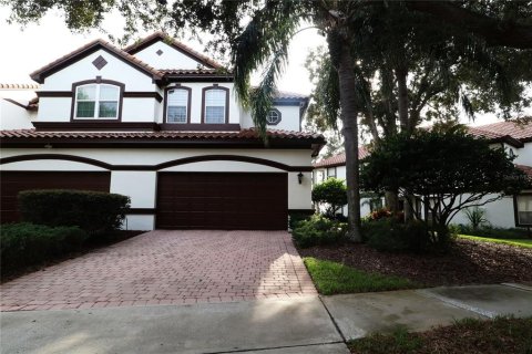 Townhouse in Orlando, Florida 3 bedrooms, 201.23 sq.m. № 2142502 - photo 2