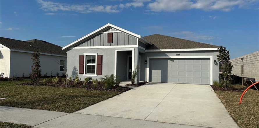 House in Kissimmee, Florida 3 bedrooms, 144.93 sq.m. № 2393739