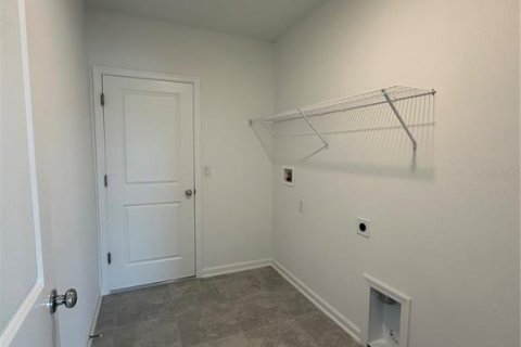 House in Kissimmee, Florida 3 bedrooms, 144.93 sq.m. № 2393739 - photo 10