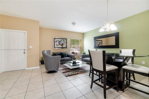 Condo in Miramar, Florida, 3 bedrooms  № 1830394 - photo 6