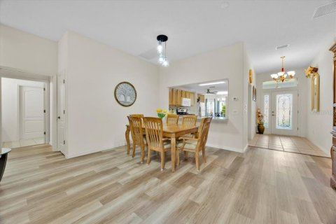 Купить виллу или дом в Те-Виллиджис, Флорида 11 комнат, 230.21м2, № 1654302 - фото 8