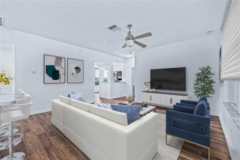 House in Tampa, Florida 4 bedrooms, 226.59 sq.m. № 2107027 - photo 19