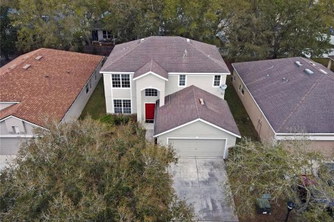 House in Tampa, Florida 4 bedrooms, 226.59 sq.m. № 2107027 - photo 8