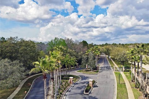 House in Tampa, Florida 4 bedrooms, 226.59 sq.m. № 2107027 - photo 6