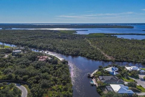 Land in Port Charlotte, Florida № 2158620 - photo 3