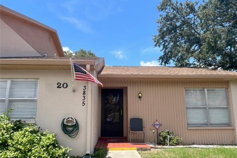Condo in Holiday, Florida, 2 bedrooms  № 1818921 - photo 3