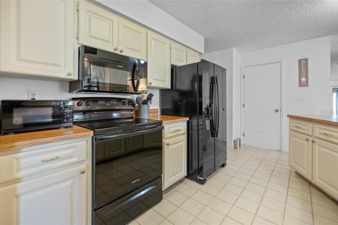 Casa en venta en Rotonda, Florida, 2 dormitorios, 192.03 m2 № 1795975 - foto 16