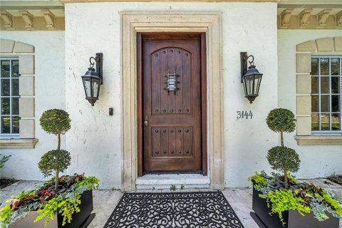 House in Tampa, Florida 4 bedrooms, 373.28 sq.m. № 1773063 - photo 6