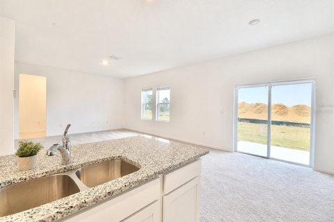 Купить виллу или дом в Клермон, Флорида 6 комнат, 232.81м2, № 2210034 - фото 8