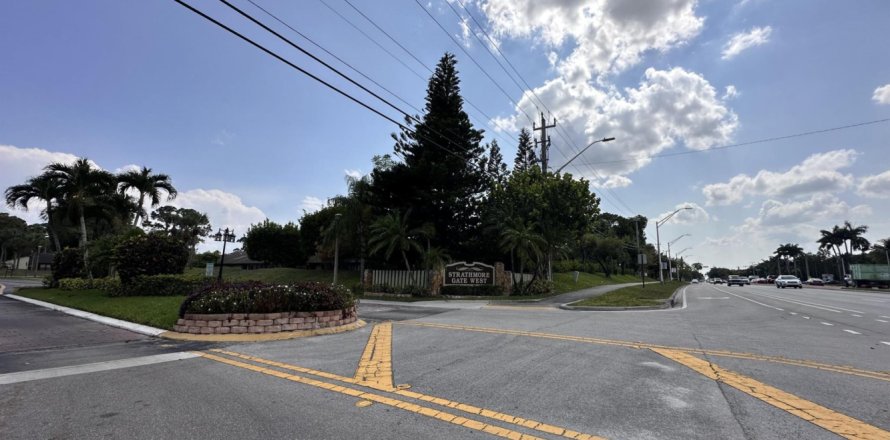 Casa en Royal Palm Beach, Florida 3 dormitorios, 120.59 m2 № 1182876