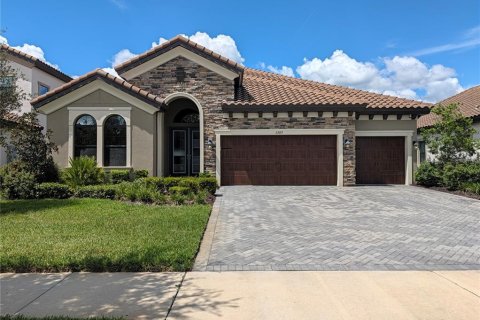 House in Odessa, Florida 4 bedrooms, 256.78 sq.m. № 2348080