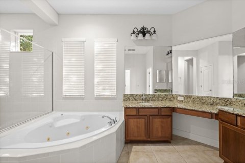 Villa ou maison à vendre à Sorrento, Floride: 5 chambres, 370.96 m2 № 2130026 - photo 26