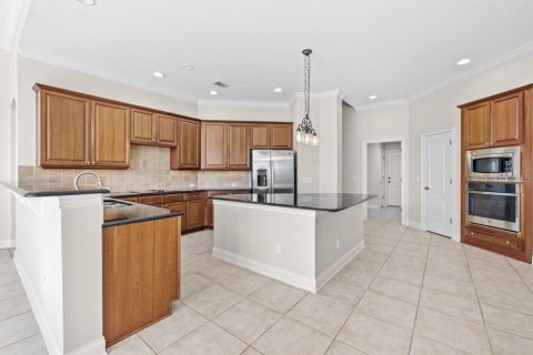 Villa ou maison à vendre à Sorrento, Floride: 5 chambres, 370.96 m2 № 2130026 - photo 6