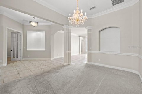 Villa ou maison à vendre à Sorrento, Floride: 5 chambres, 370.96 m2 № 2130026 - photo 14