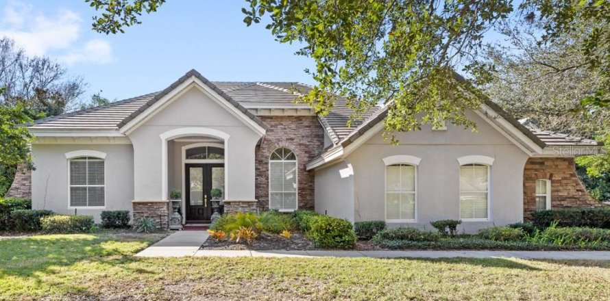 Villa ou maison à Sorrento, Floride 5 chambres, 370.96 m2 № 2130026
