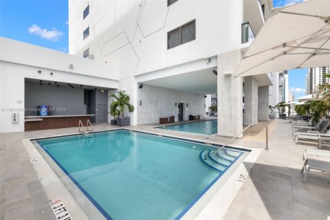 Купить кондоминиум в Майами, Флорида 1 спальня, 53.05м2, № 1980402 - фото 17