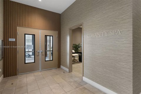 Купить кондоминиум в Майами, Флорида 1 спальня, 53.05м2, № 1980402 - фото 29