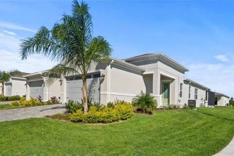 Villa ou maison à vendre à Kissimmee, Floride: 2 chambres, 147.34 m2 № 1770168 - photo 2