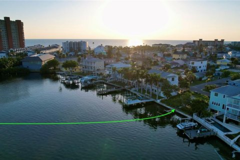Terreno en venta en Redington Shores, Florida № 1906689 - foto 11