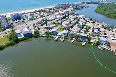 Terreno en venta en Redington Shores, Florida № 1906689 - foto 7