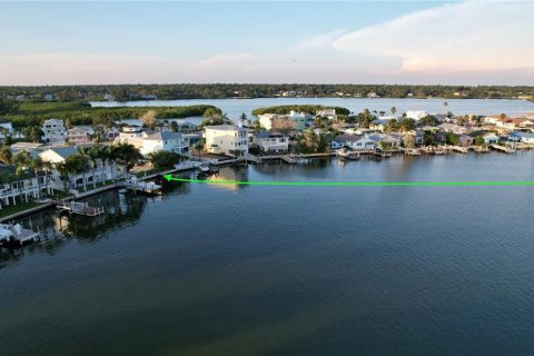 Terreno en venta en Redington Shores, Florida № 1906689 - foto 10