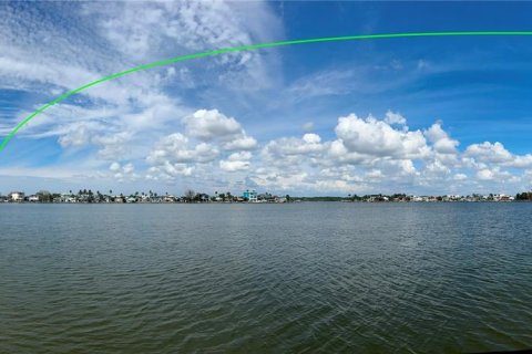 Terreno en venta en Redington Shores, Florida № 1906689 - foto 25