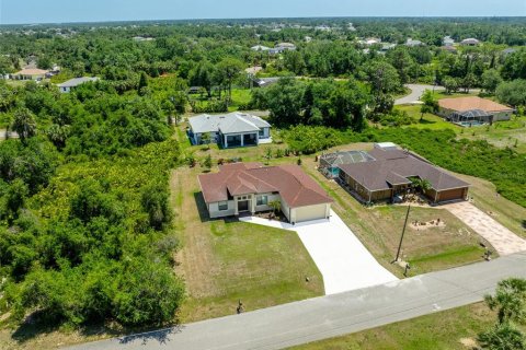 Villa ou maison à vendre à North Port, Floride: 3 chambres, 160.26 m2 № 1649073 - photo 5