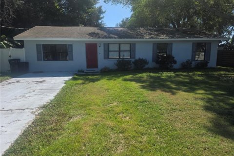 House in Palmetto, Florida 4 bedrooms, 130.43 sq.m. № 2423709