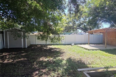 House in Palmetto, Florida 4 bedrooms, 130.43 sq.m. № 2423709 - photo 8