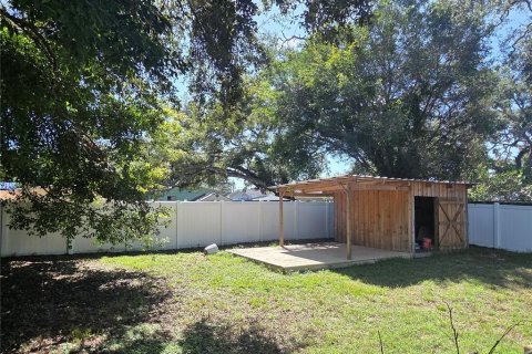 House in Palmetto, Florida 4 bedrooms, 130.43 sq.m. № 2423709 - photo 9
