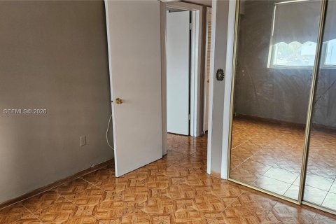 Снять в аренду кондоминиум в Норт-Бей-Виллидж, Флорида 2 спальни, 83.98м2, № 2004803 - фото 7