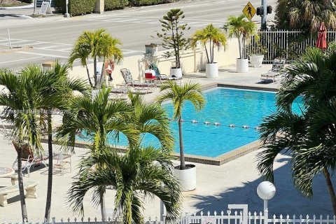 Снять в аренду кондоминиум в Норт-Бей-Виллидж, Флорида 2 спальни, 83.98м2, № 2004803 - фото 13