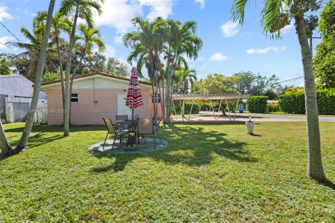 Casa en venta en Biscayne Park, Florida, 3 dormitorios, 167.22 m2 № 1973579 - foto 5
