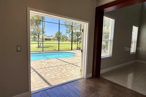 House in Kissimmee, Florida 4 bedrooms, 253.34 sq.m. № 2167132 - photo 16