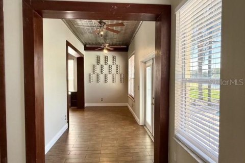 House in Kissimmee, Florida 4 bedrooms, 253.34 sq.m. № 2167132 - photo 15