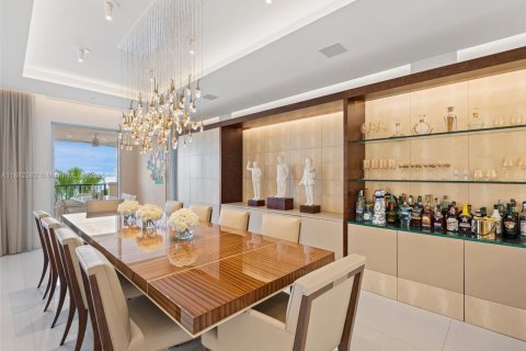 Condominio en venta en Miami Beach, Florida, 3 dormitorios, 281.31 m2 № 2076943 - foto 15