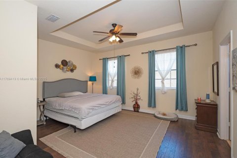 Townhouse in Homestead, Florida 4 bedrooms, 134.89 sq.m. № 1731218 - photo 12