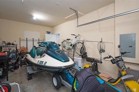 Townhouse in Homestead, Florida 4 bedrooms, 134.89 sq.m. № 1731218 - photo 21