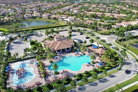 Townhouse in Homestead, Florida 4 bedrooms, 134.89 sq.m. № 1731218 - photo 28