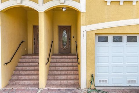 Townhouse in Apollo Beach, Florida 3 bedrooms, 200.11 sq.m. № 1877164 - photo 5