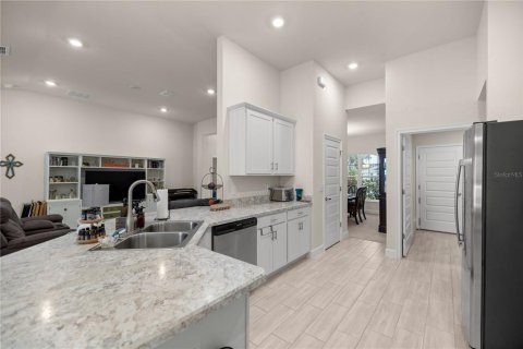 Casa en venta en Ocala, Florida, 4 dormitorios, 218.32 m2 № 1377792 - foto 11