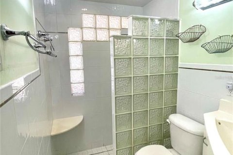 Villa ou maison à vendre à New Port Richey, Floride: 2 chambres, 89.93 m2 № 2139849 - photo 13