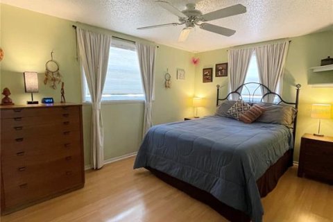 Villa ou maison à vendre à New Port Richey, Floride: 2 chambres, 89.93 m2 № 2139849 - photo 11