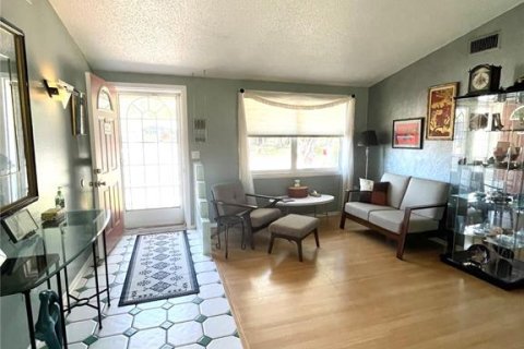Villa ou maison à vendre à New Port Richey, Floride: 2 chambres, 89.93 m2 № 2139849 - photo 3