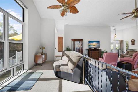 Casa en venta en Bell, Florida, 3 dormitorios, 276.85 m2 № 1880516 - foto 11