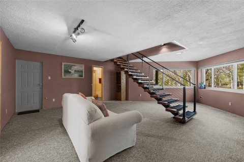 Casa en venta en Bell, Florida, 3 dormitorios, 276.85 m2 № 1880516 - foto 28