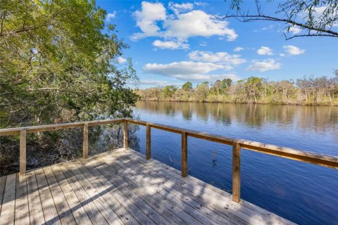 Casa en venta en Bell, Florida, 3 dormitorios, 276.85 m2 № 1880516 - foto 5